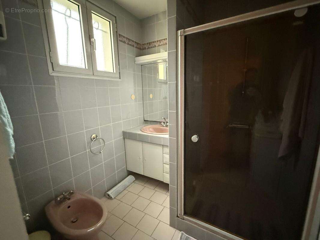 Maison à GIRONDE-SUR-DROPT