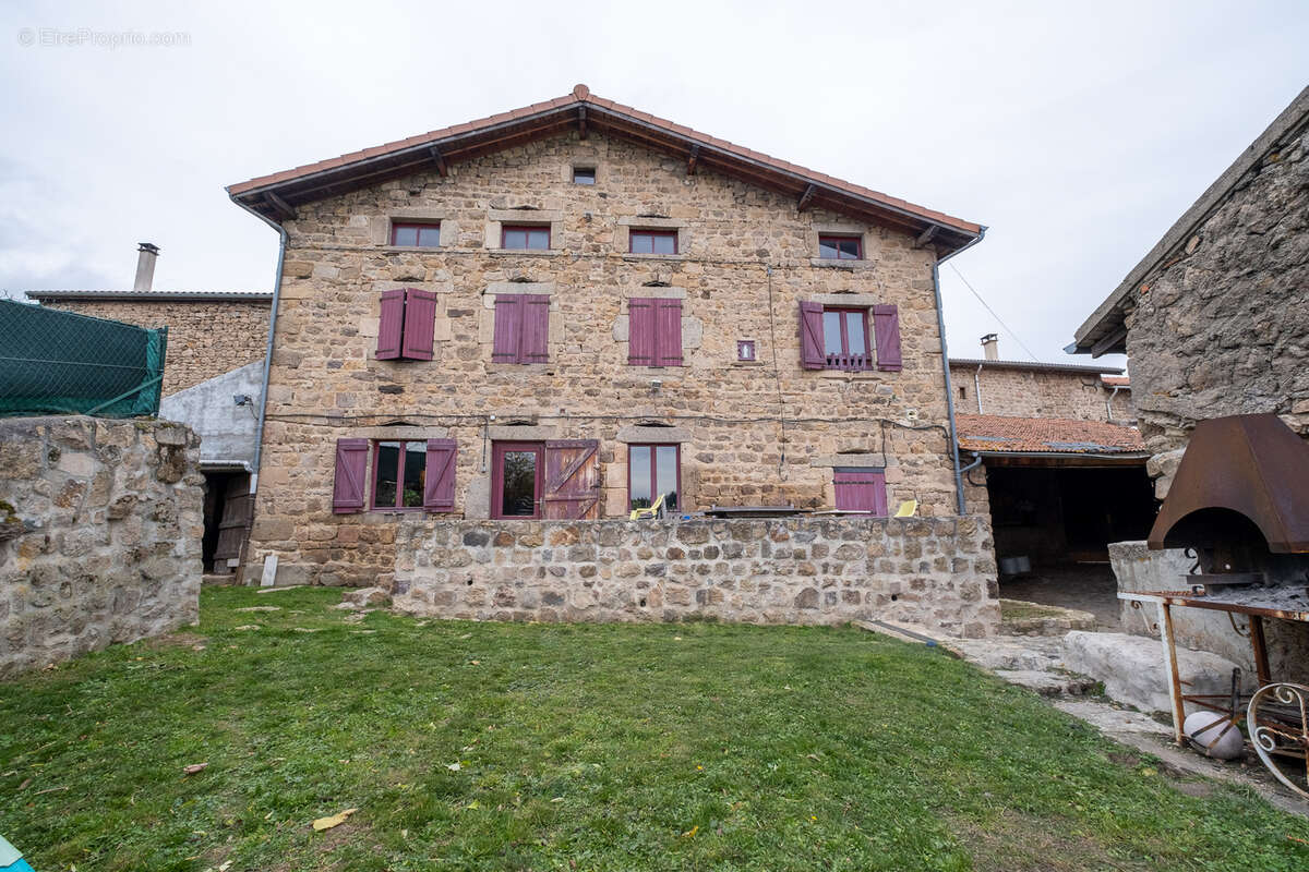 Maison à LA TOURETTE