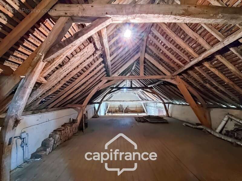 Longère à vendre 5 pièces EVAILLE (72)  -  terrain de 2309 m² - photo 12