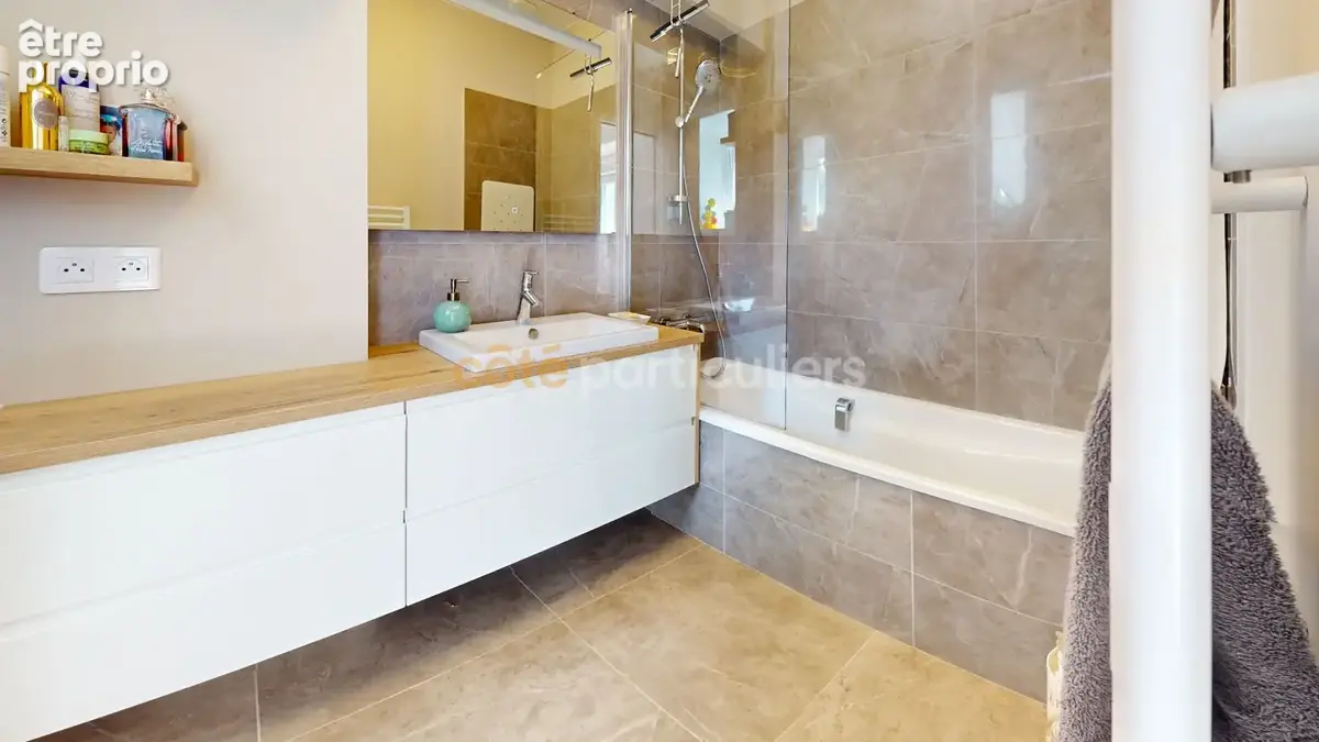 Saint Pair Sur Mer, Longère rénovée ,DPE B, 7 Chambres,1 KM de la mer - photo 10