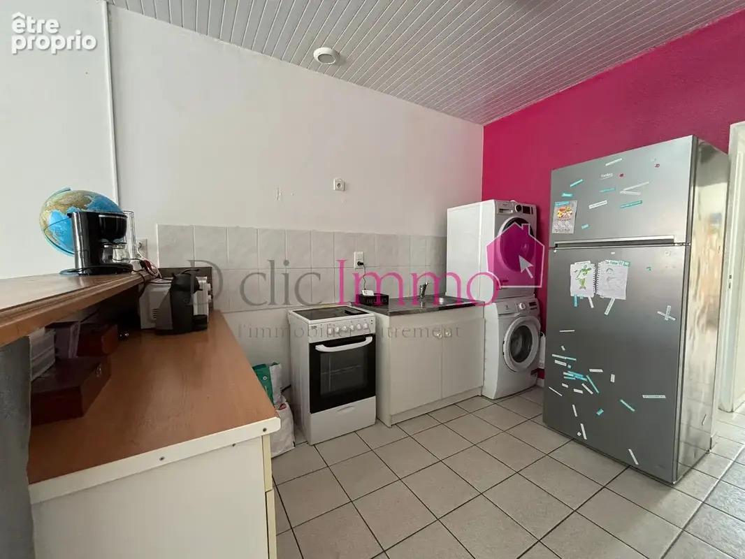 COMMEQUIERS - centre ville - Maison composée de deux logements - photo 6
