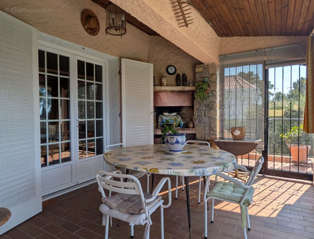 Maison à SAINT-RAPHAEL