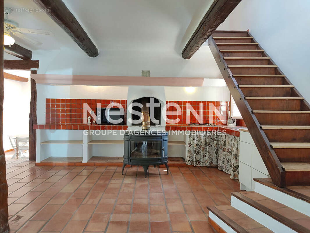 Maison à LA GARDE-FREINET