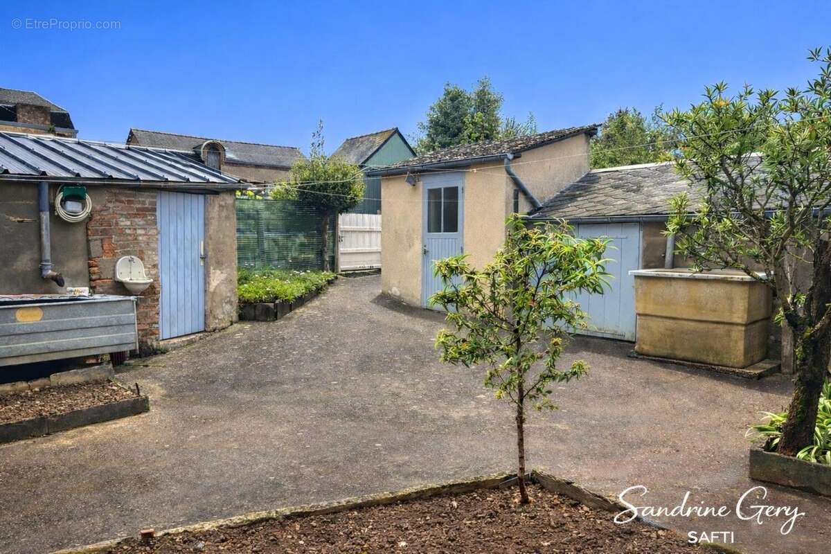 Photo 6 - Maison à LA SELLE-CRAONNAISE