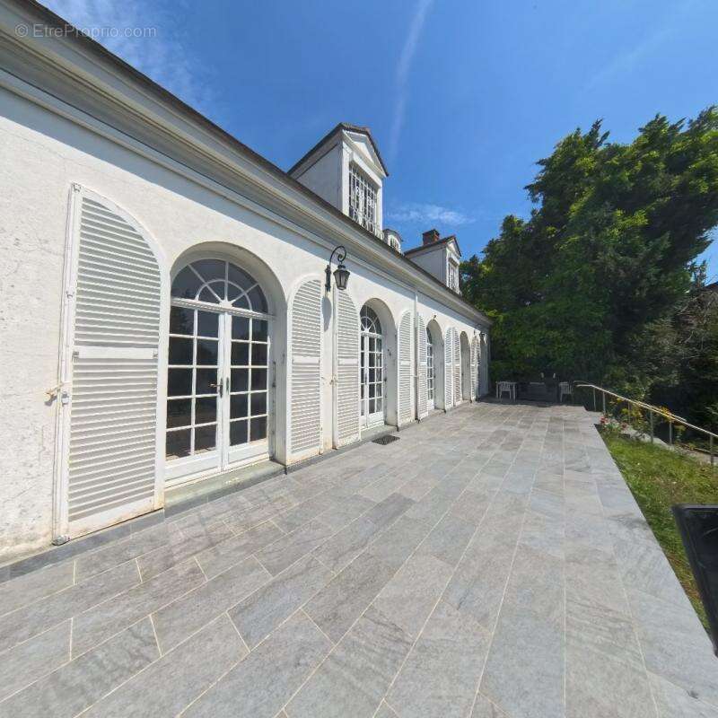 Maison à NOGENT-SUR-MARNE