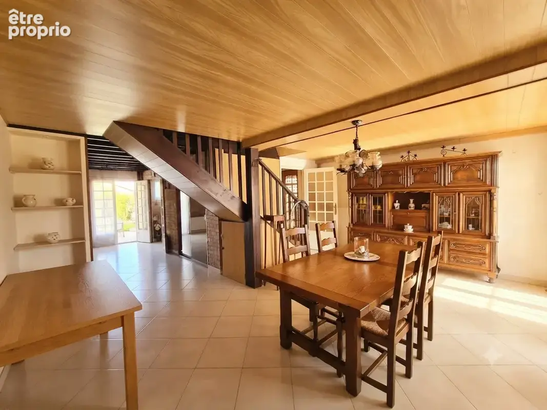 Charmante maison de 120 mètres carrés habitables sur un terrain arboré de 329 mètres carrés, - photo 5
