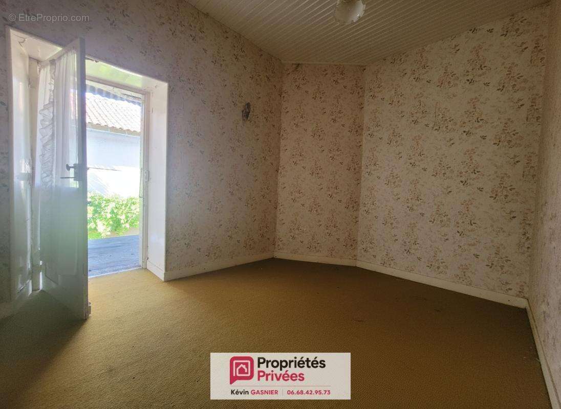 LA ROCHEBEAUCOURT (24340) : Maison 5 pièces 88m2 - photo 7