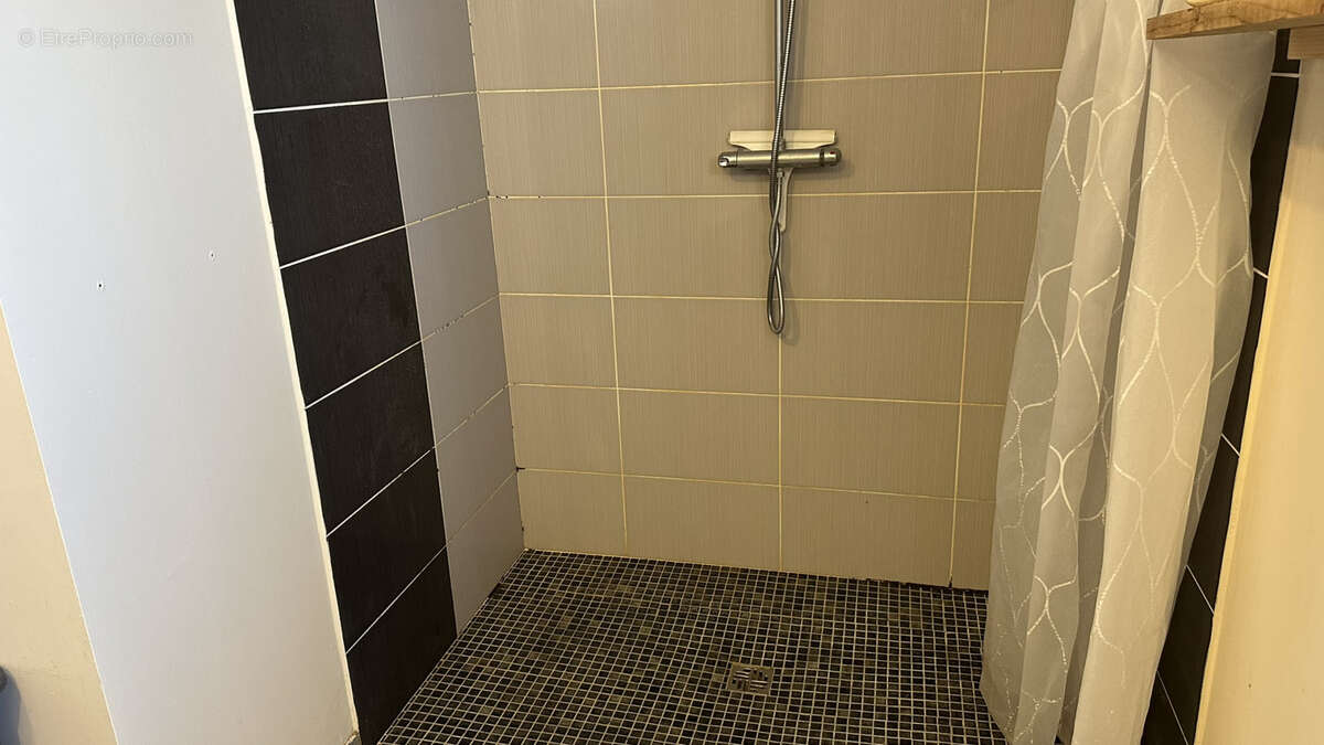 Maison à SAINT-LEGER