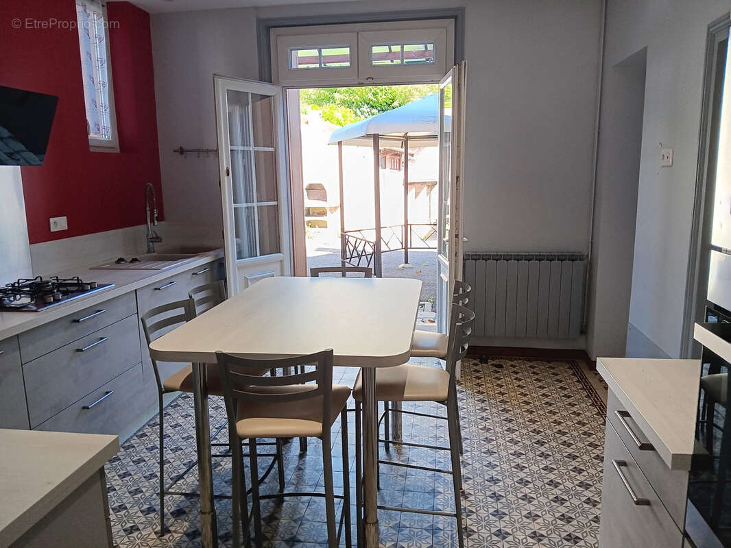 Maison à THESEE