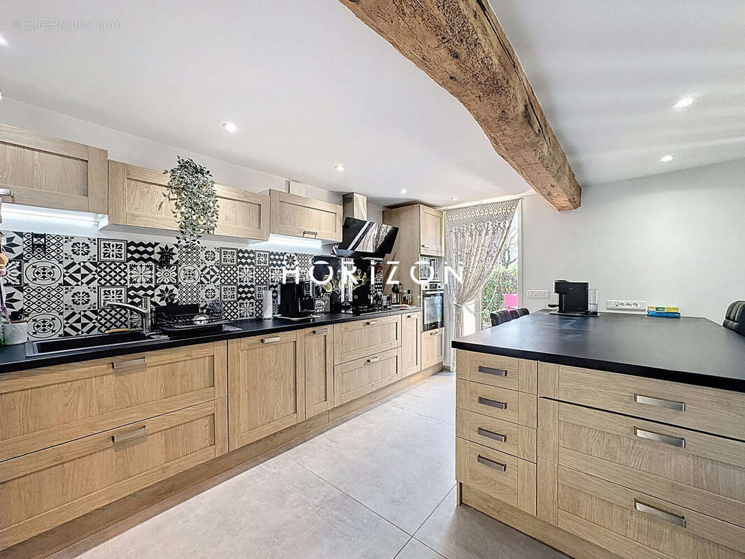 Maison à SAINT-DIDIER-SUR-CHALARONNE