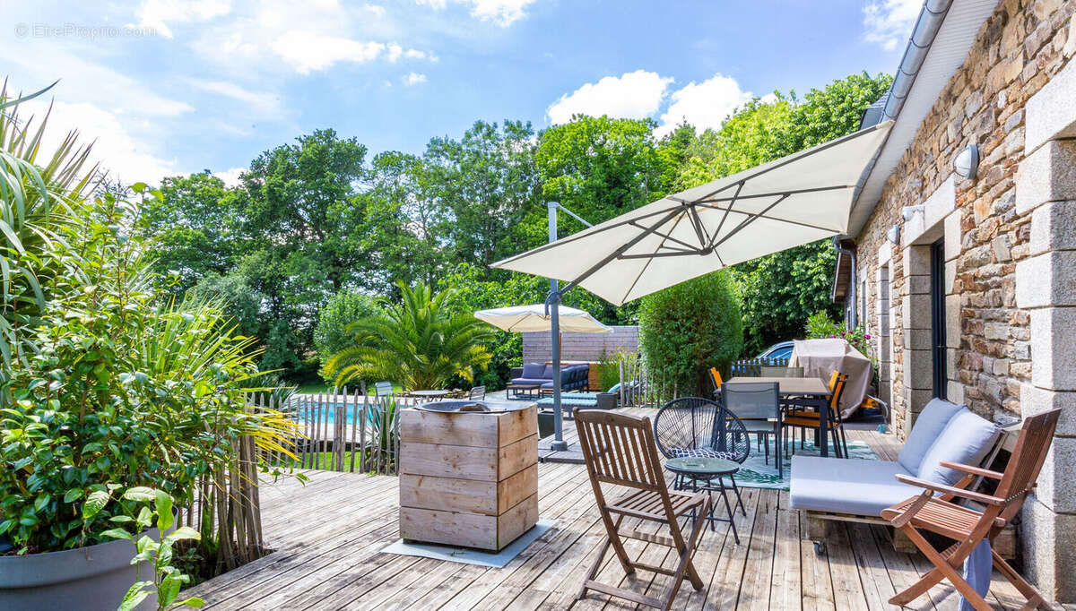 Maison à RIEC-SUR-BELON