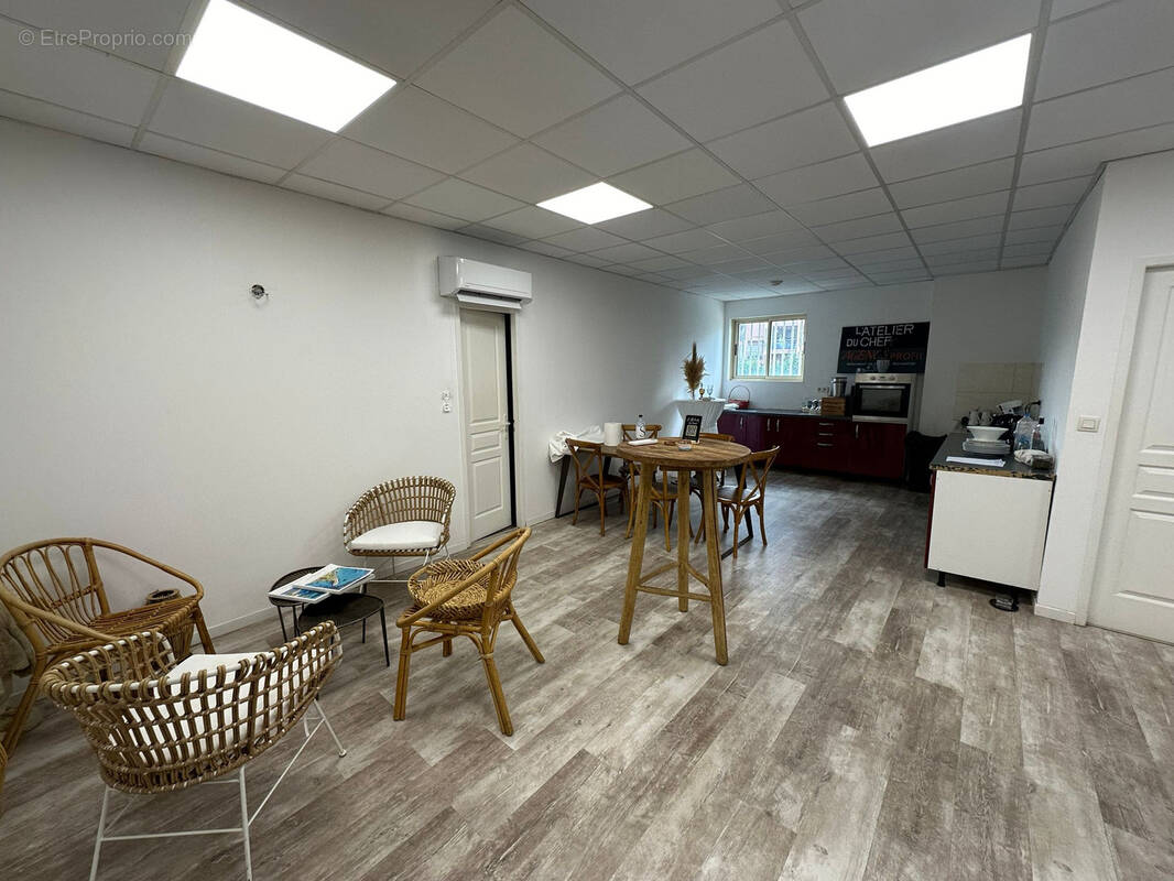 Commerce à BIGUGLIA