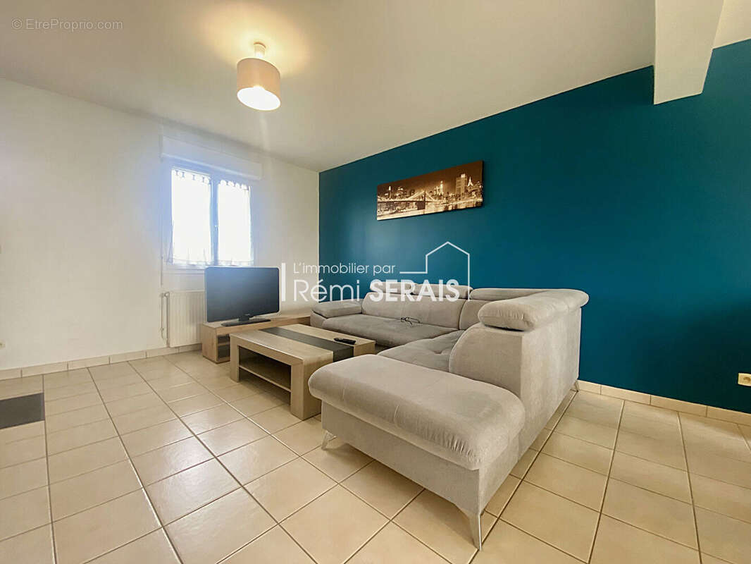 Maison à NEUFCHATEL-EN-SAOSNOIS