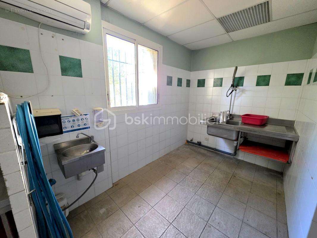 Commerce à SAINT-MARTIN-D&#039;ARDECHE