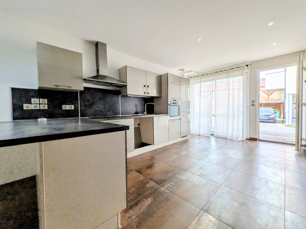 Appartement à JARVILLE-LA-MALGRANGE