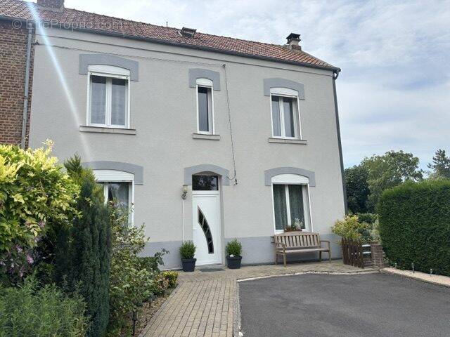 Maison à MASNIERES