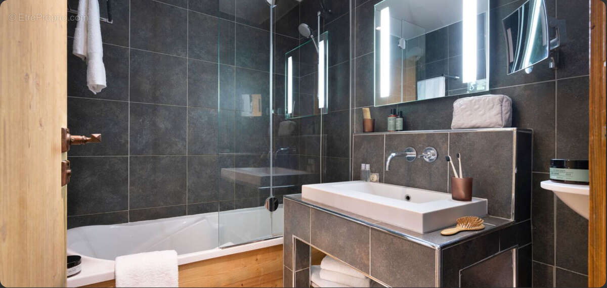 Appartement à SAINT-BON-TARENTAISE