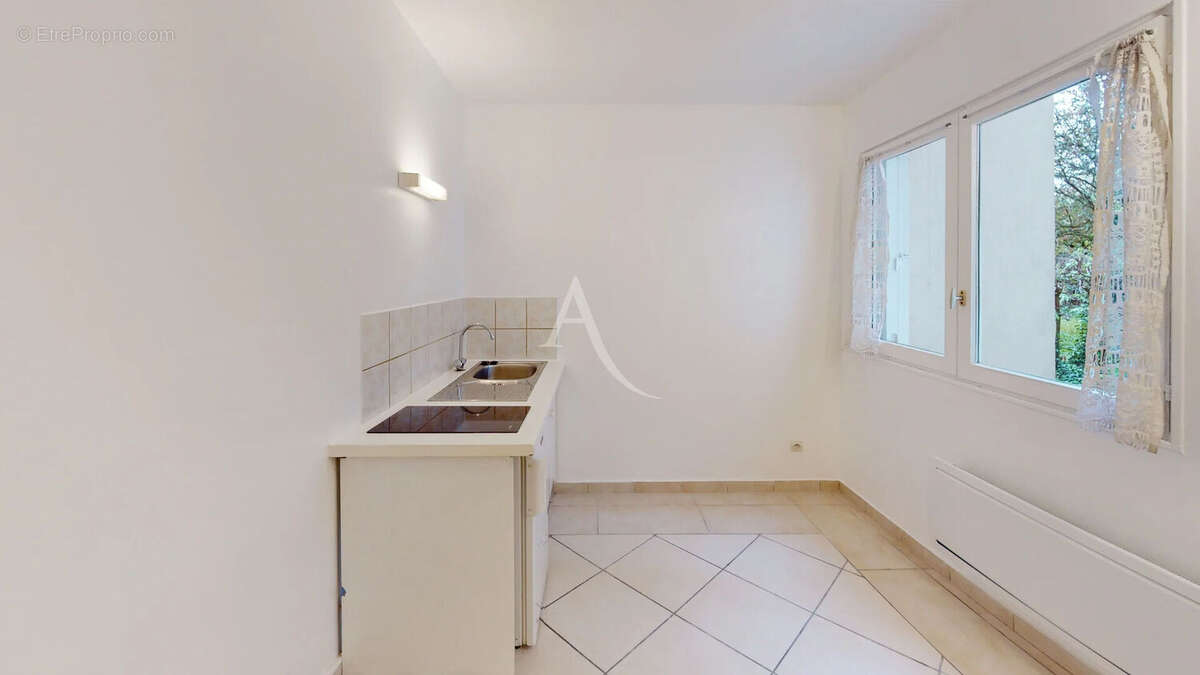 Appartement à CHILLY-MAZARIN