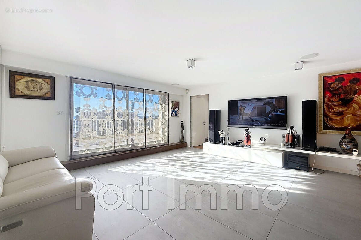 Appartement à NICE