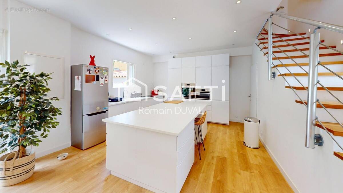 Photo 1 - Maison à SIX-FOURS-LES-PLAGES