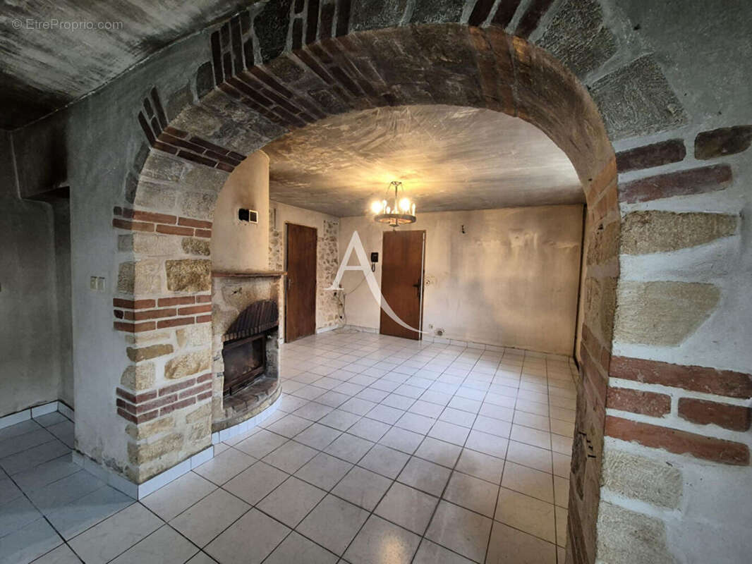 Maison à CREON-D&#039;ARMAGNAC