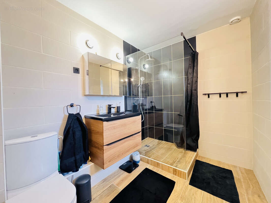 Maison à AUNAY-SOUS-AUNEAU