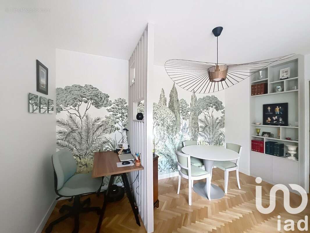 Photo 3 - Appartement à SURESNES