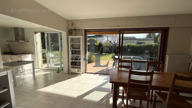 Maison à PORTES-LES-VALENCE