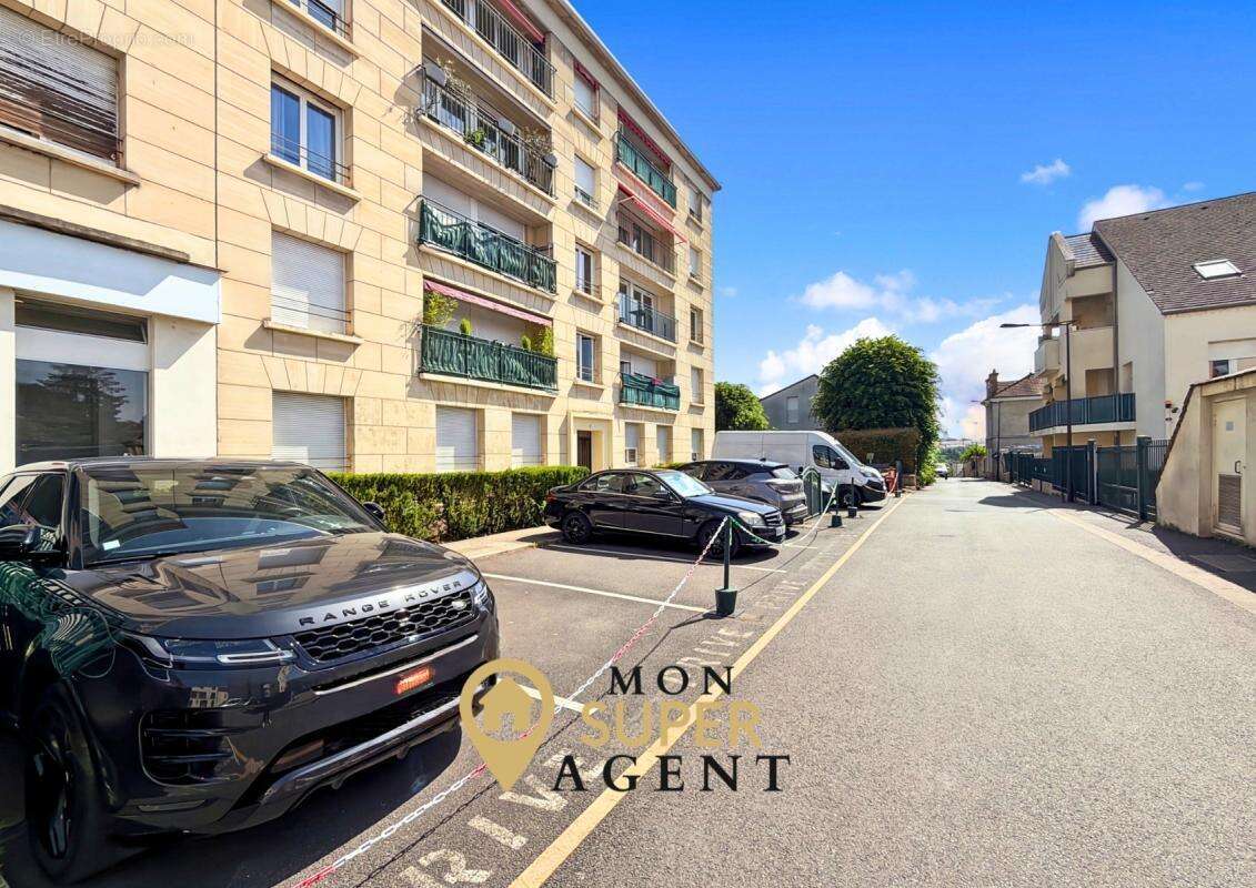 Appartement à MELUN