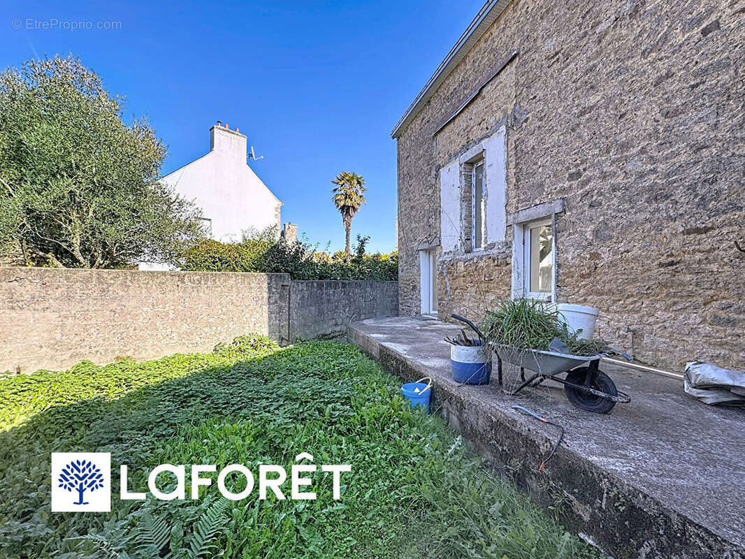 Maison à LANVENEGEN