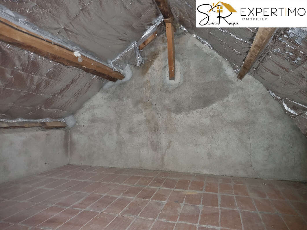 Maison à SAINTE-CHRISTINE