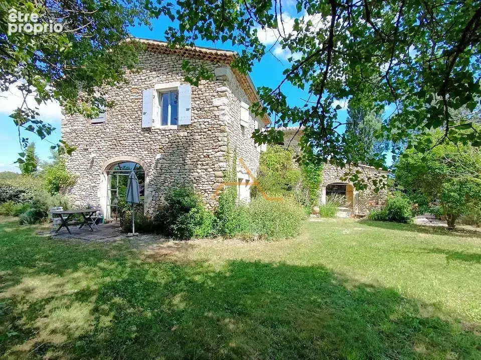 Maison à LA BEGUDE-DE-MAZENC