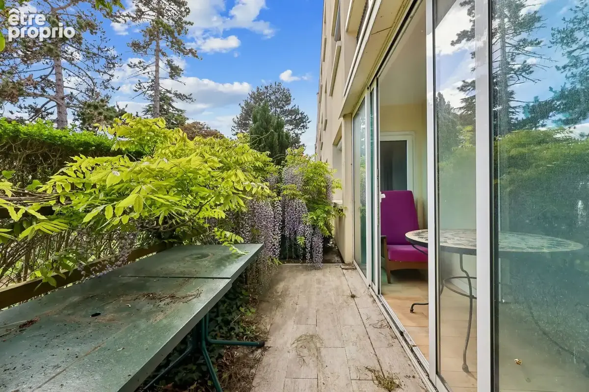 Viroflay, charmant appartement de 66m2 - 3P - 2CH - loggia - box et cave - photo 10