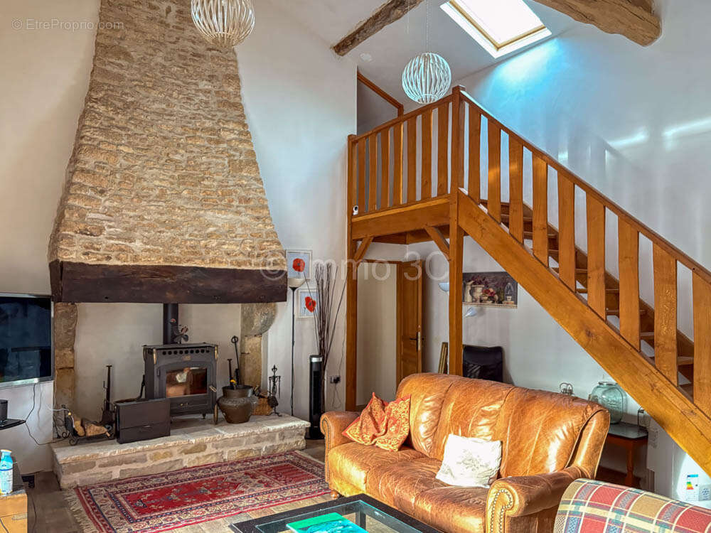 Maison à SAUZE-VAUSSAIS