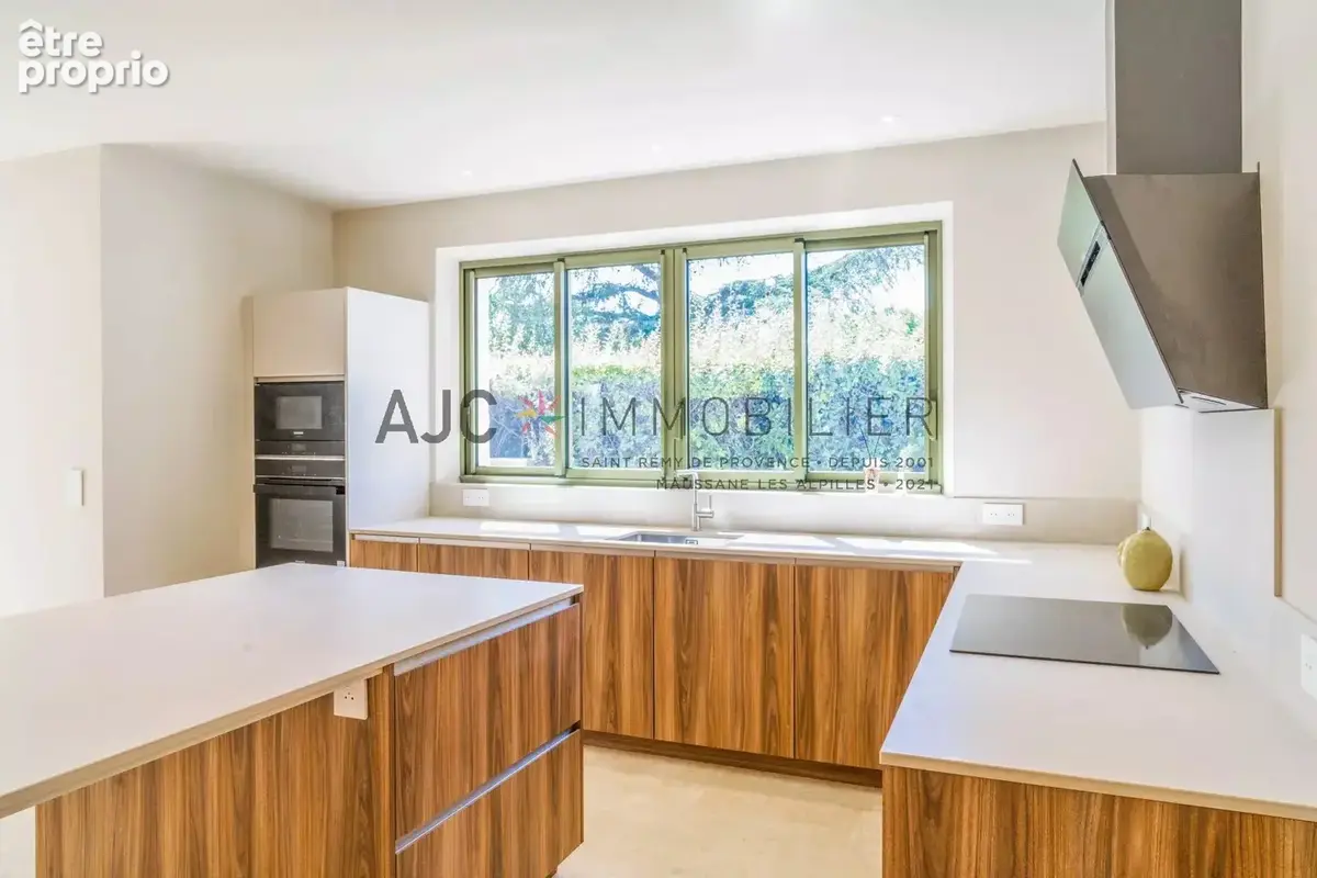 Propriété neuve avec piscine – 5 chambres – Eygalières - Village à pieds - photo 10