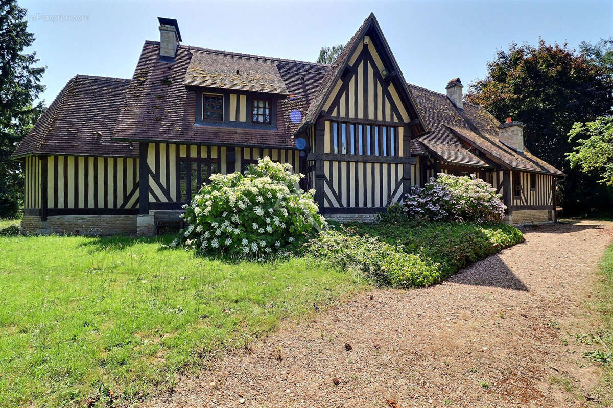 Maison - Le Vaudreuil 165 m2 - photo 12