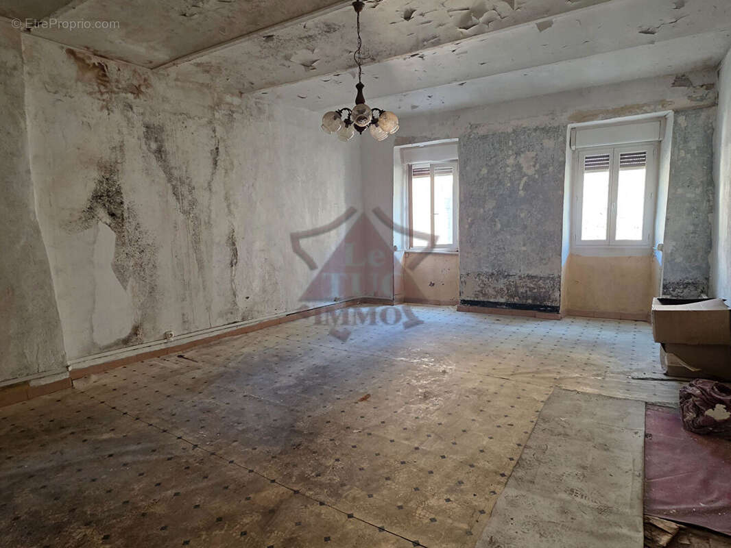 Appartement à rénover - Saint Ambroix - photo 2