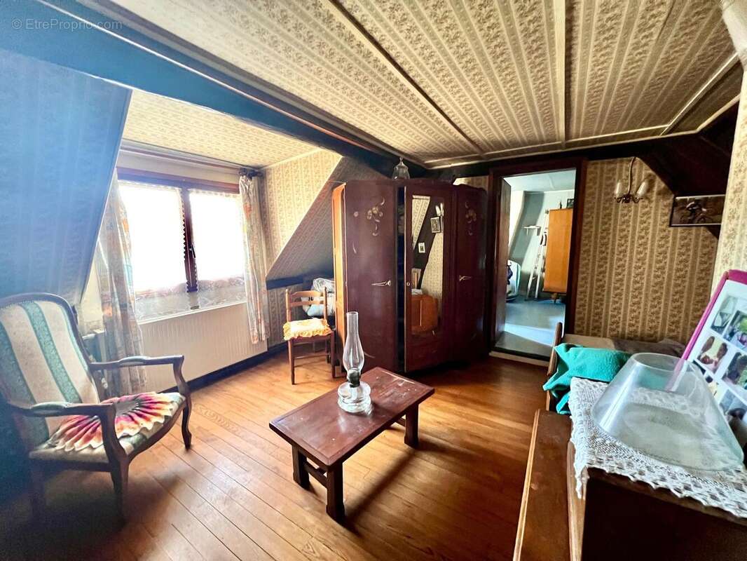 Photo 7 - Maison à VILLERS-COTTERETS