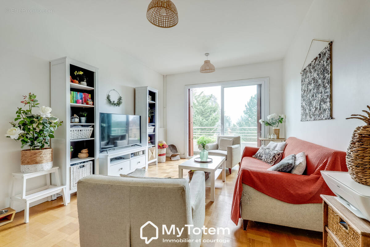 Appartement à VAUCRESSON