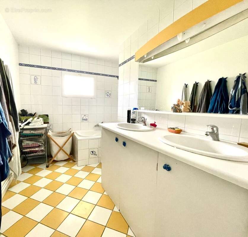 Maison à RAMBOUILLET