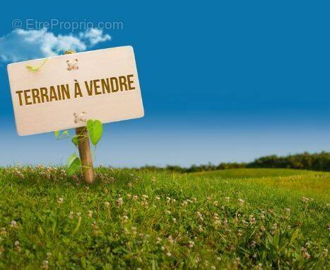 Terrain à CIREY-LES-PONTAILLER