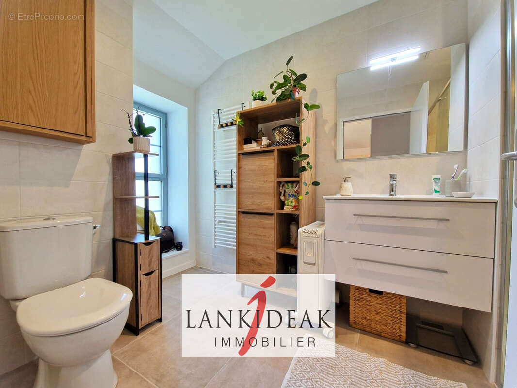 Appartement à USTARITZ