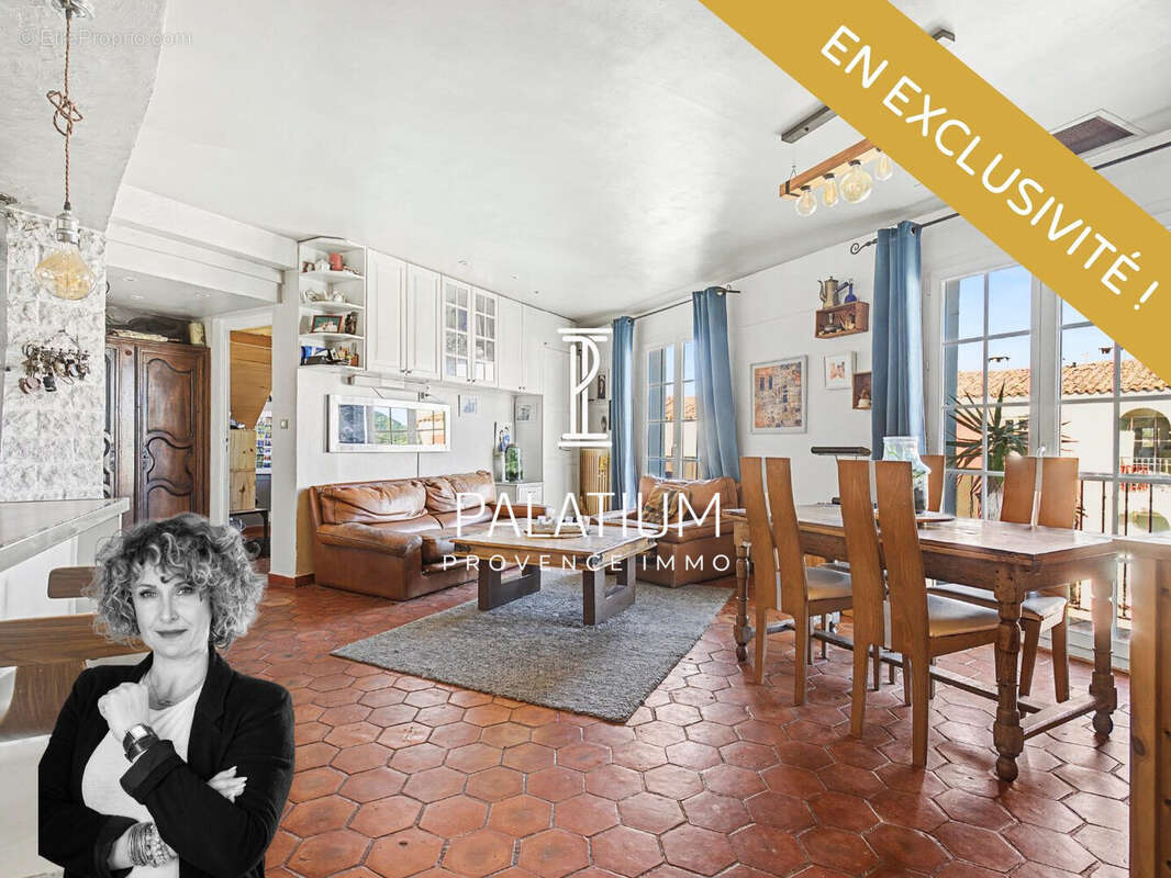 Appartement à GRIMAUD