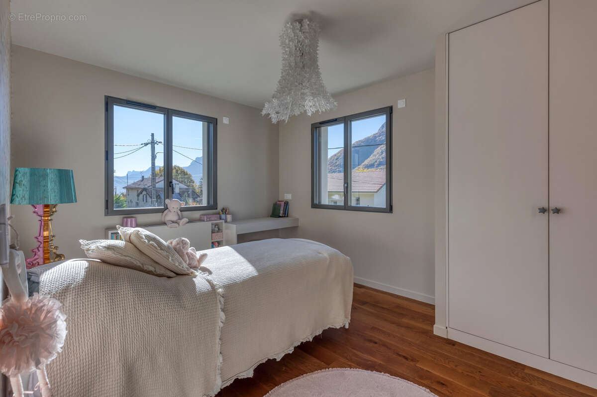 Maison à SAINT-MARTIN-LE-VINOUX