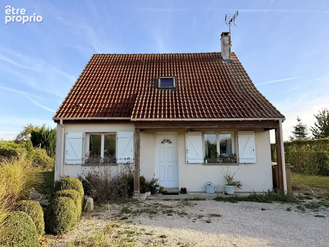 Maison à BREZOLLES