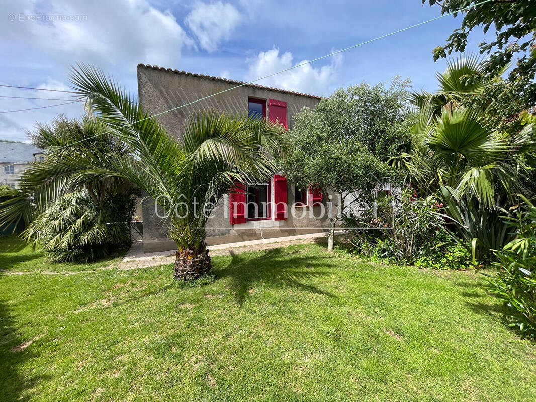 Maison à BOUAYE