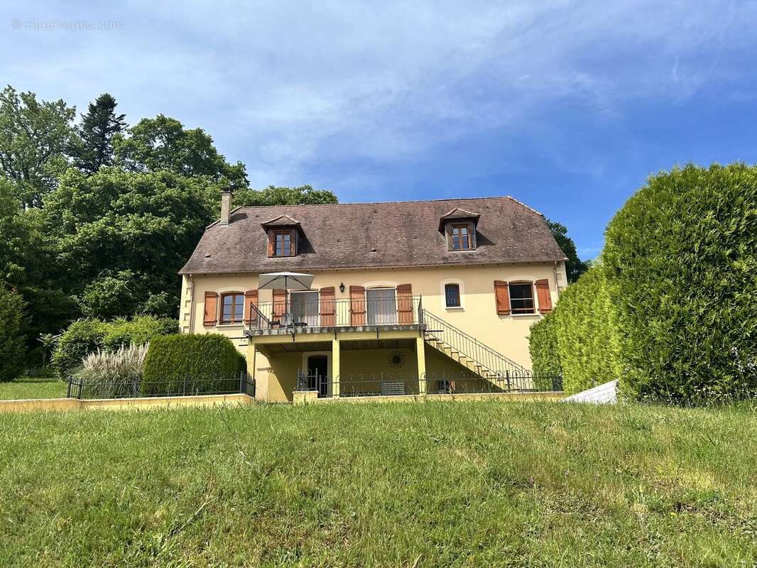 Maison à EXCIDEUIL