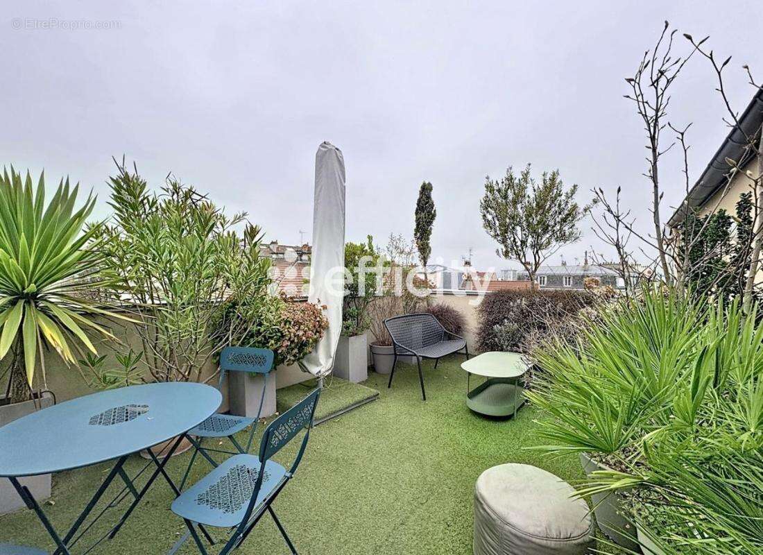 Appartement à COLOMBES