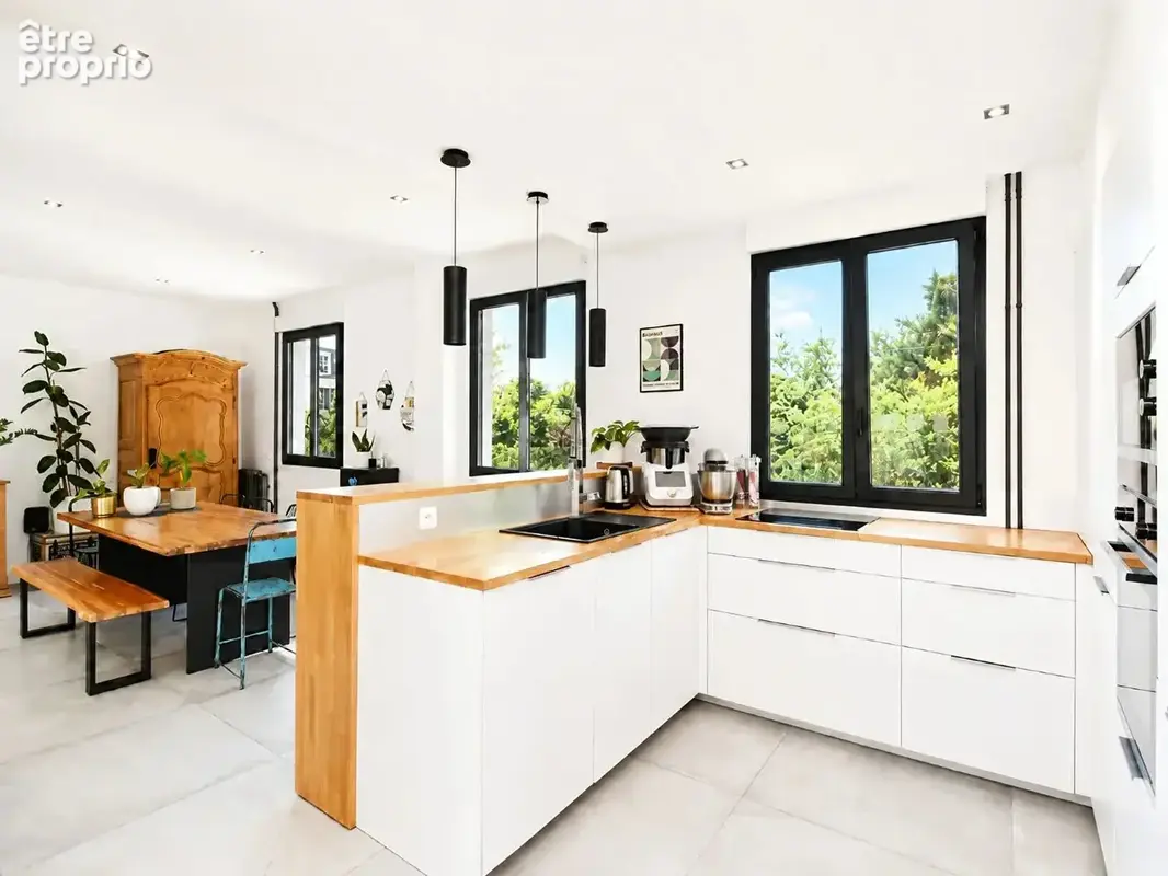 Bas de chatou - à 4 mn du rer  a et ecoles - maison familiale entierement renovee - photo 1