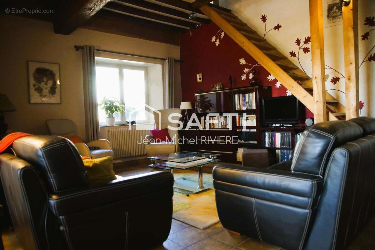 Maison 150 m² à Taluyers  - photo 5